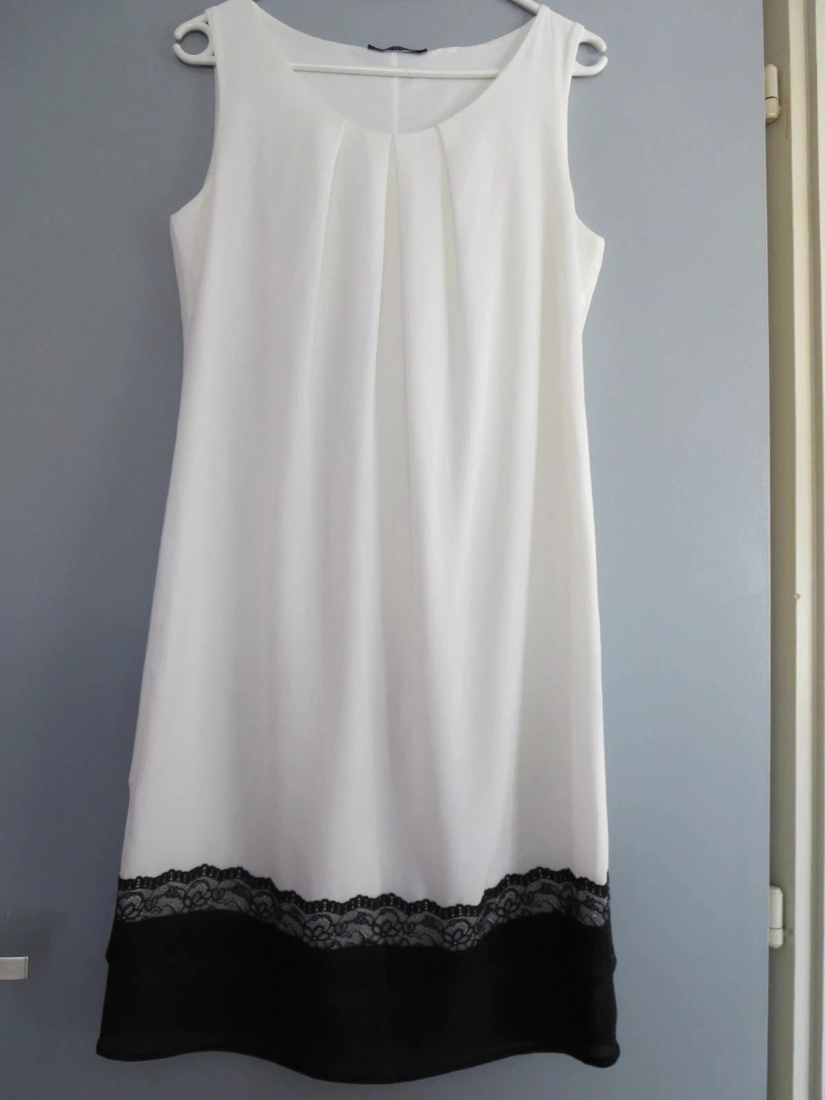 Robe chic bicolore Cassis Collection - T. 38/40 – photo 2